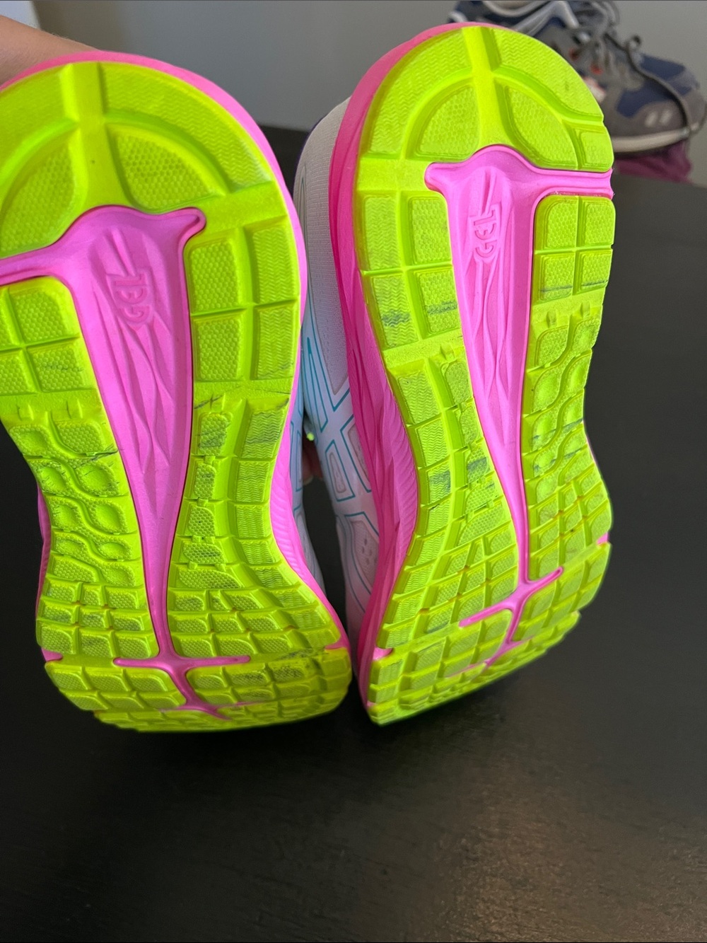 Asics women Running Sneakers Sz 10 - Picture 6 of 9